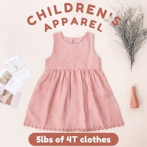 Lot of girl's clothes 4T, total of 5lbs